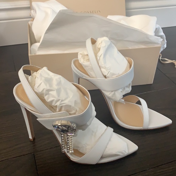 Chloe Gosselin Tori Stiletto - Picture 4 of 7